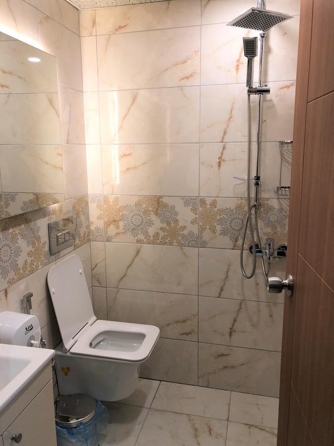 欧纳尔汽车旅馆 乌宗 外观 照片